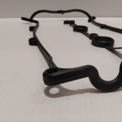 Genuine Ford Gasket - Valve Rocker Arm Cover | 3992585