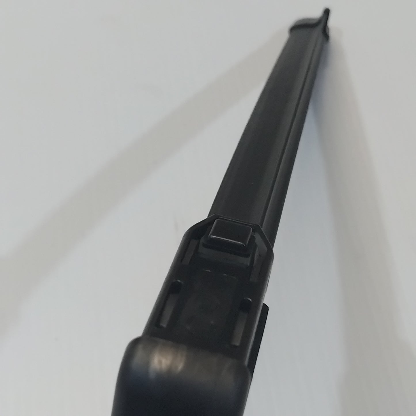 Genuine Fiat Wiper Blade | 51932469