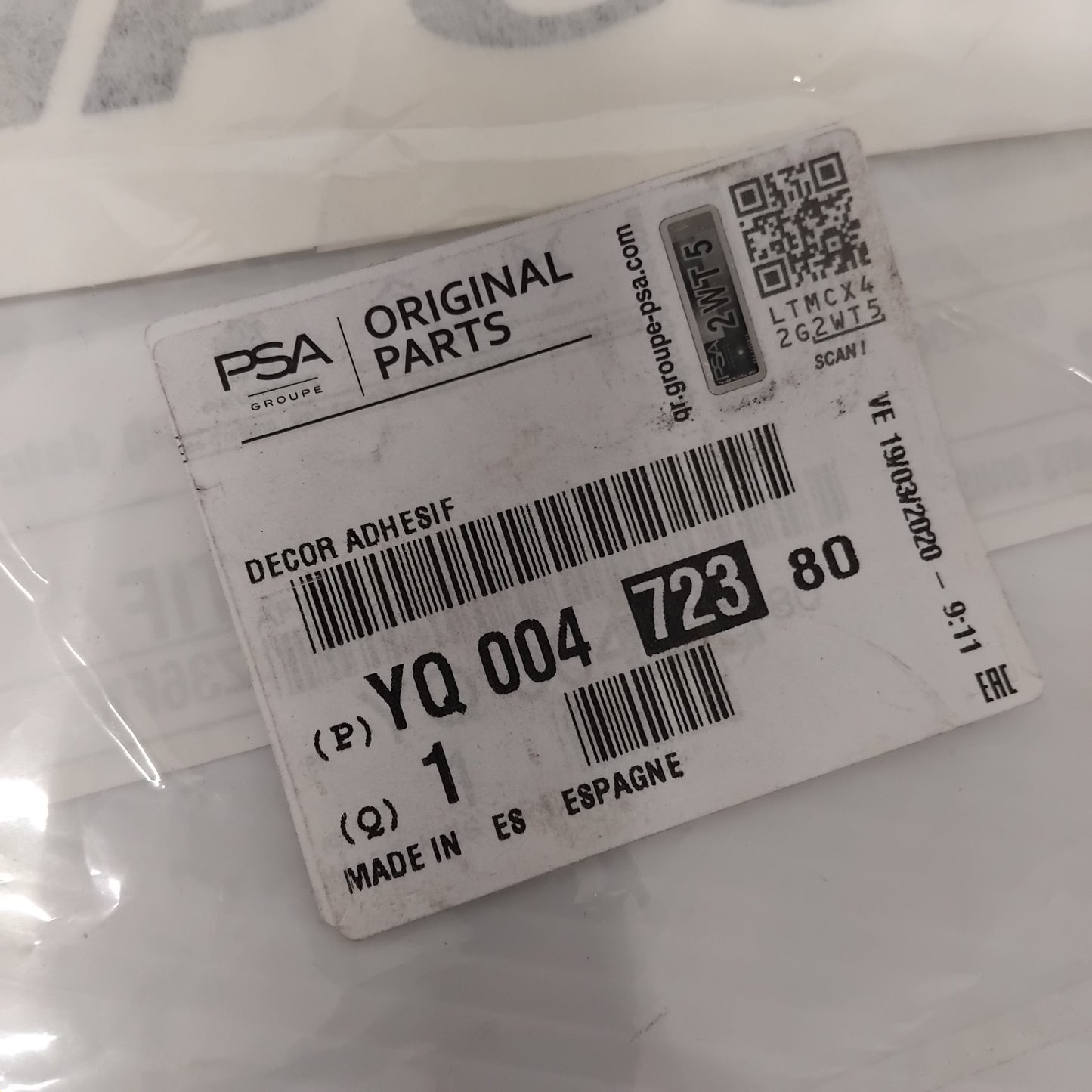 Genuine 'C Rip Courl' Decal - Citroen C3 Aircross | YQ00472380