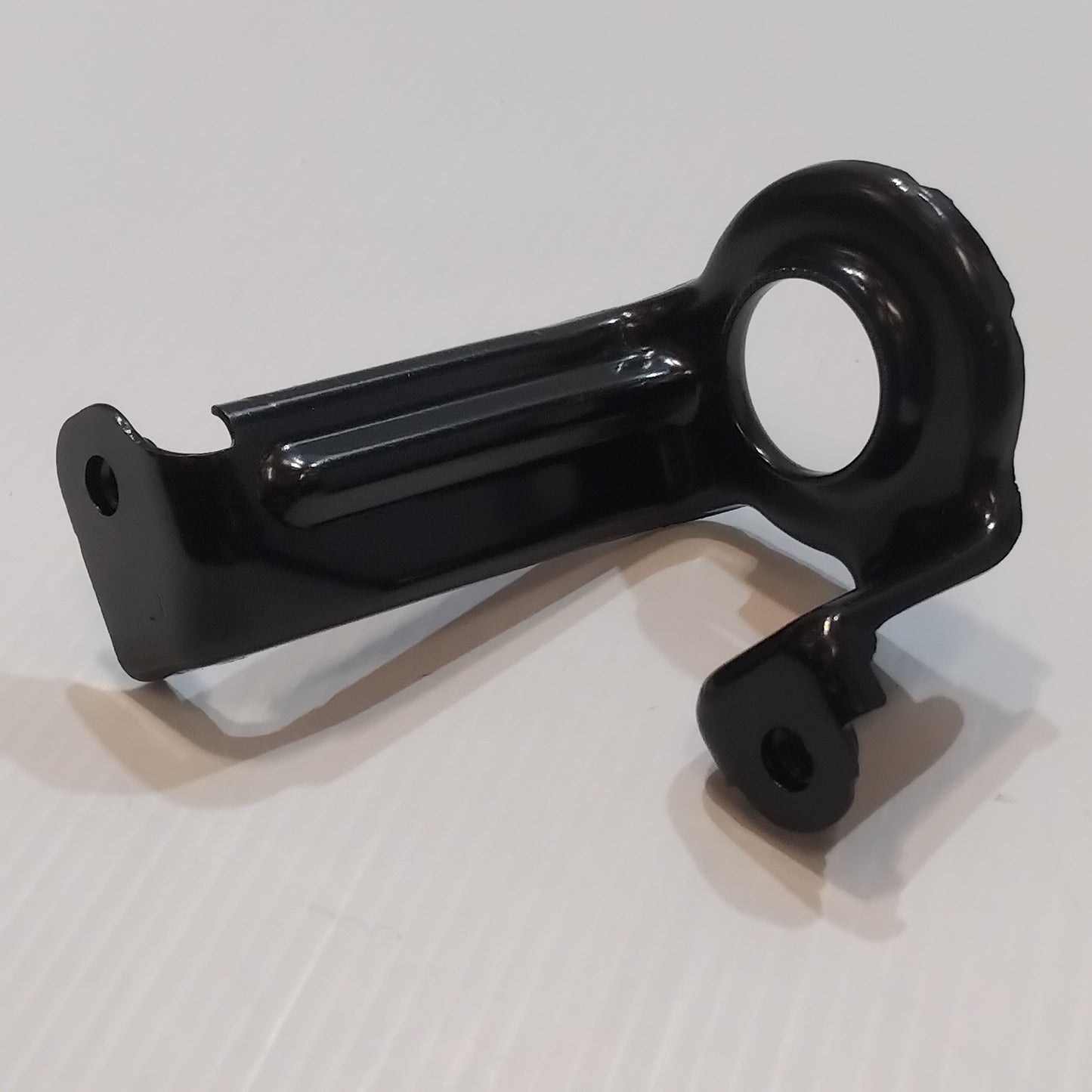 Genuine Suzuki Bracket, Radiator Apk4 | 17862-55P10-000