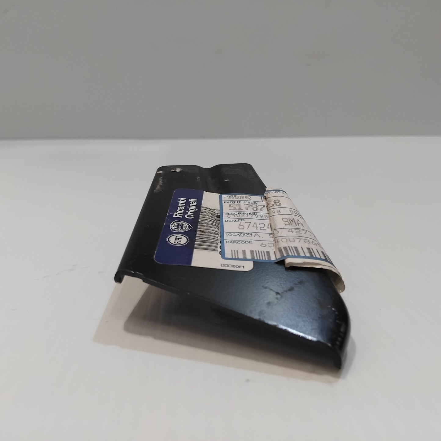 Genuine Rear Right Body Support Bracket - Fiat 500 2007-Onwards | 51787058