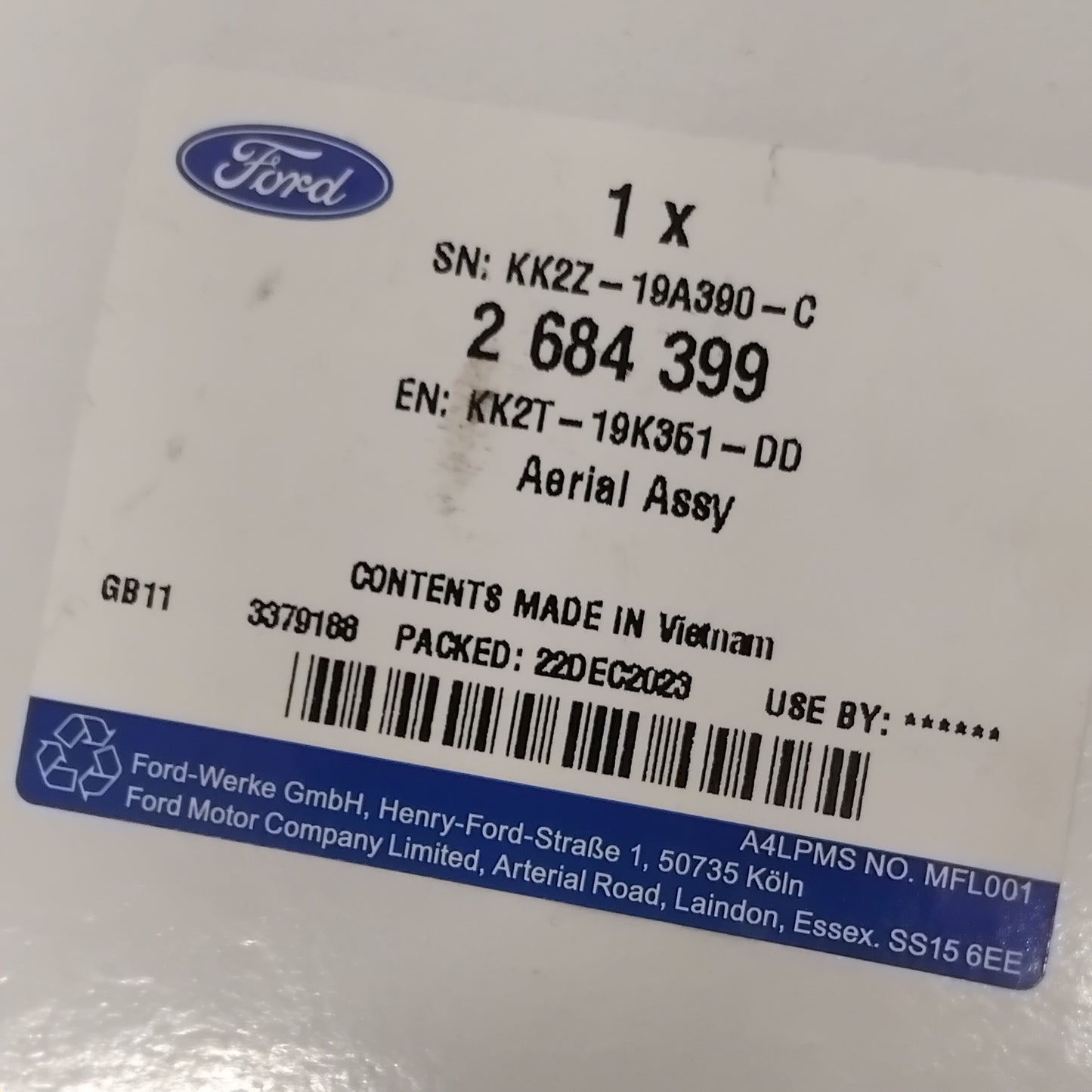 Genuine Ford Aerial Assy | 2684399