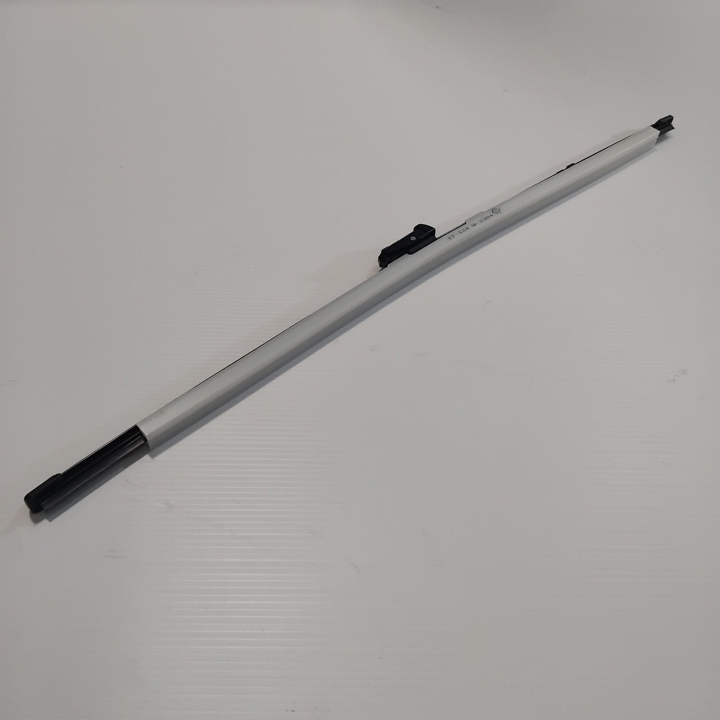 Front Right - Wiper Blade - Peugeot 2008 2013-2019 | 1613158280