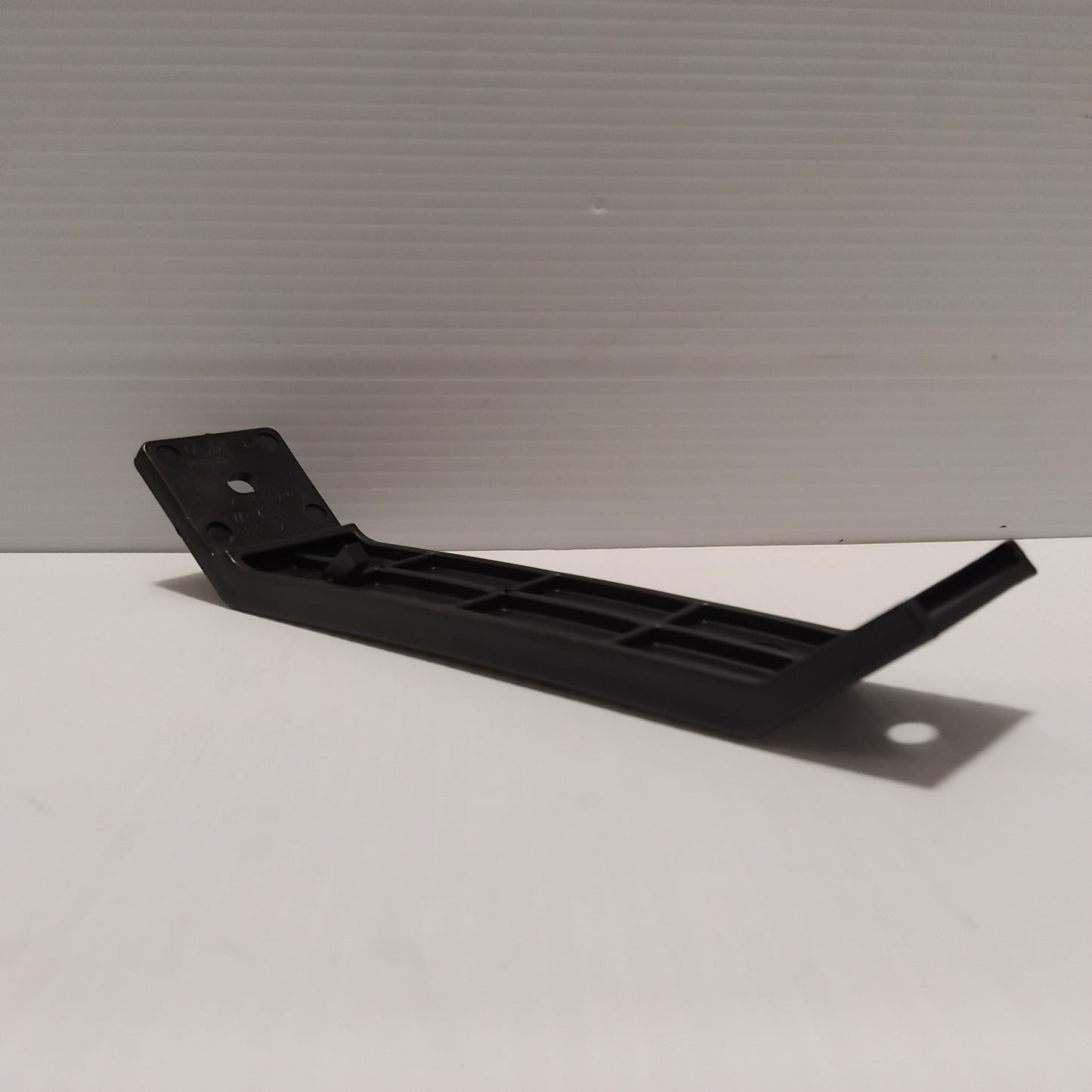 Genuine Rear Bumper Left Beam Bracket - Kia 2011-2015 | 866831Y200