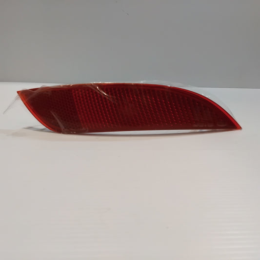 Genuine Rear Right Reflector - Ford Focus CEW 2014-2019 | 1858301