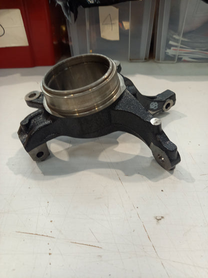 Genuine Suzuki Knuckle Steering L | 45151-79J51-000