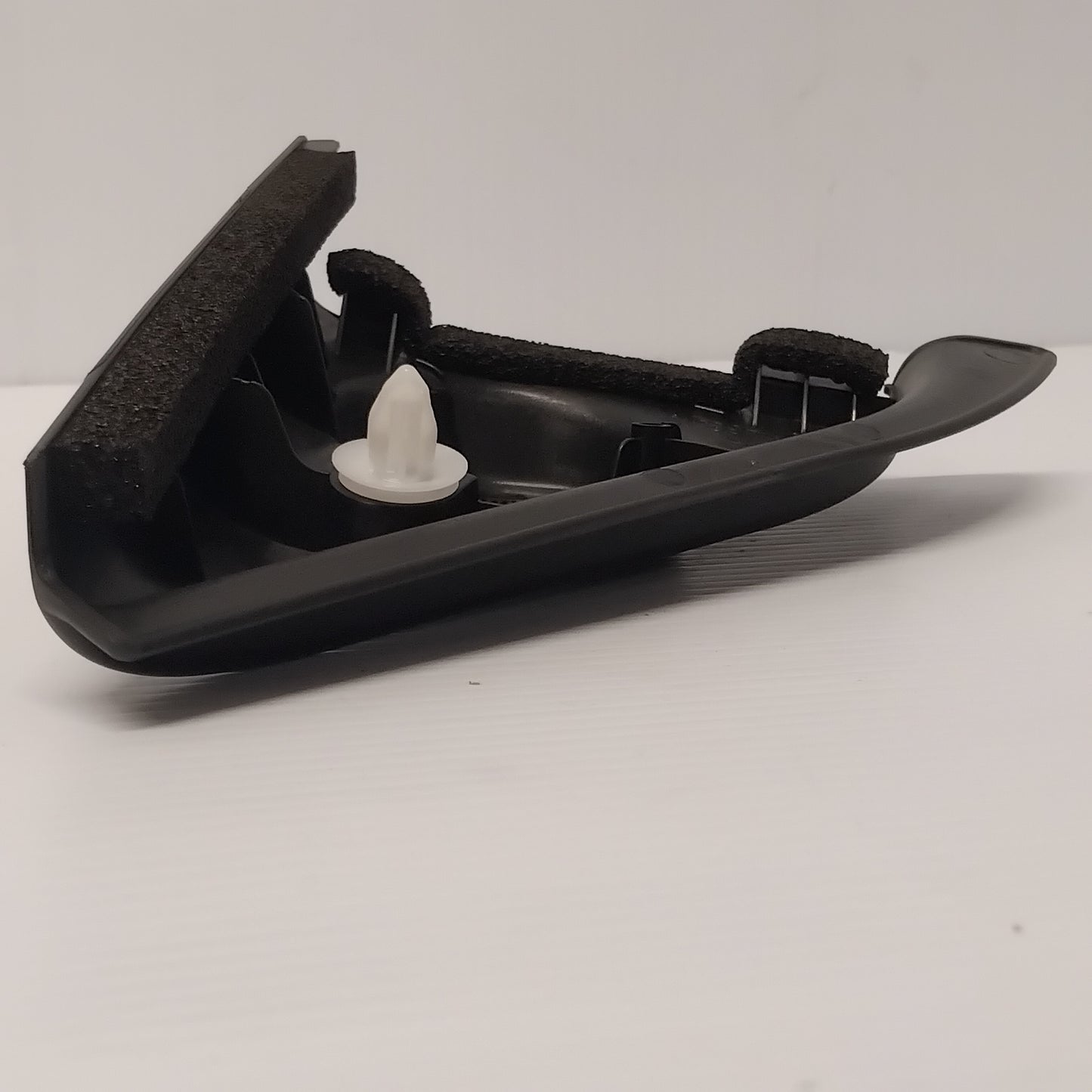 Genuine Suzuki Garnish Lh (Black) | 84790-63J10-5PK