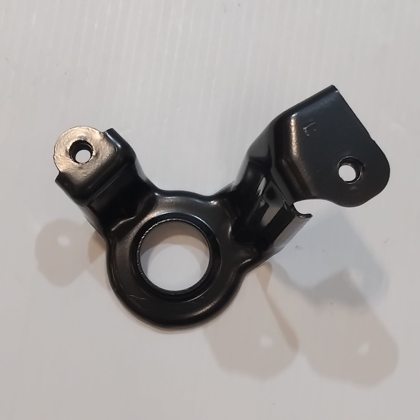 Genuine Suzuki Bracket, Radiator Apk4 | 17862-55P10-000