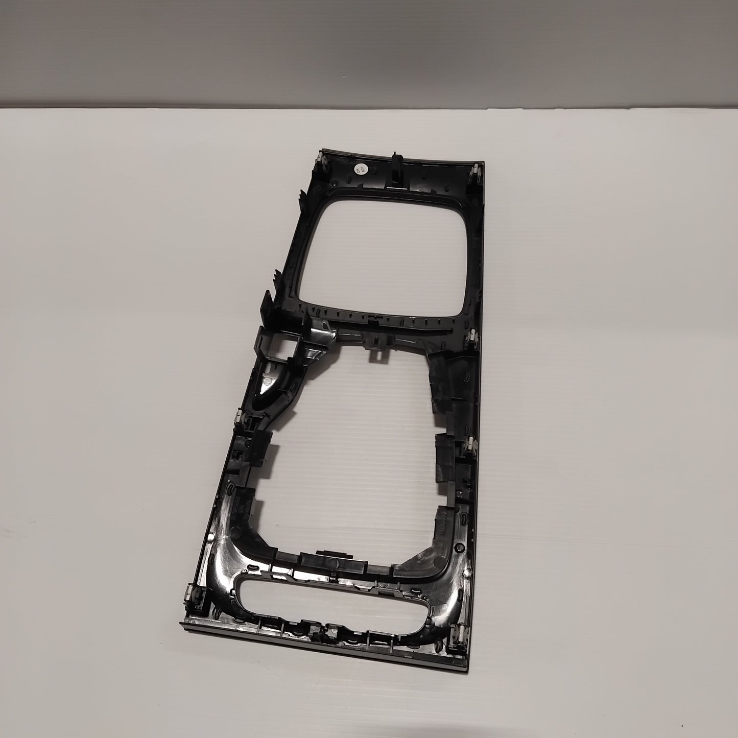 Genuine Vauxhall Console Face | YR003672XU