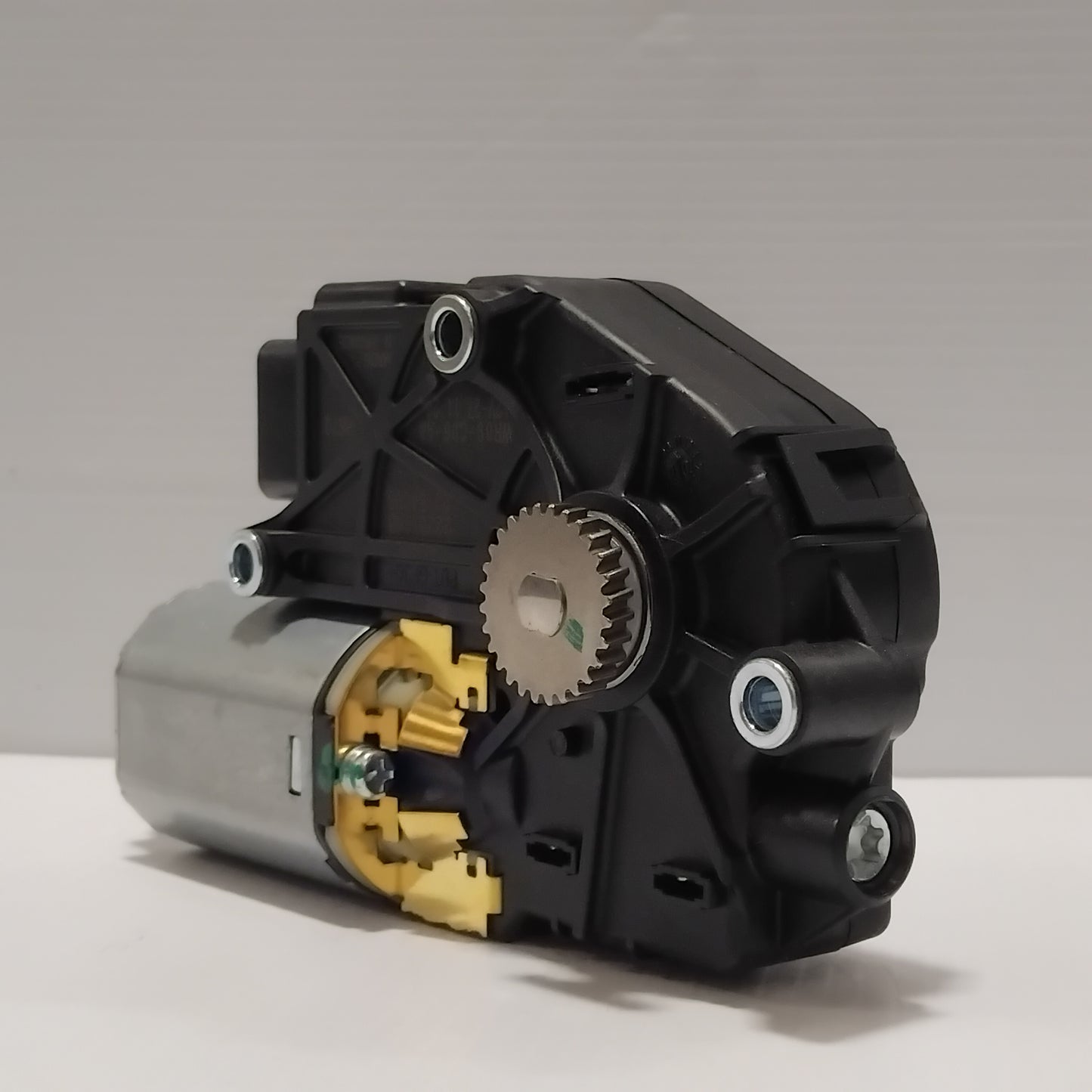 Genuine Kia Motor Assy | 81671D9000