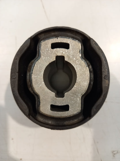 Genuine Kia Bushing-X/Mbr Rr | 55456C5000