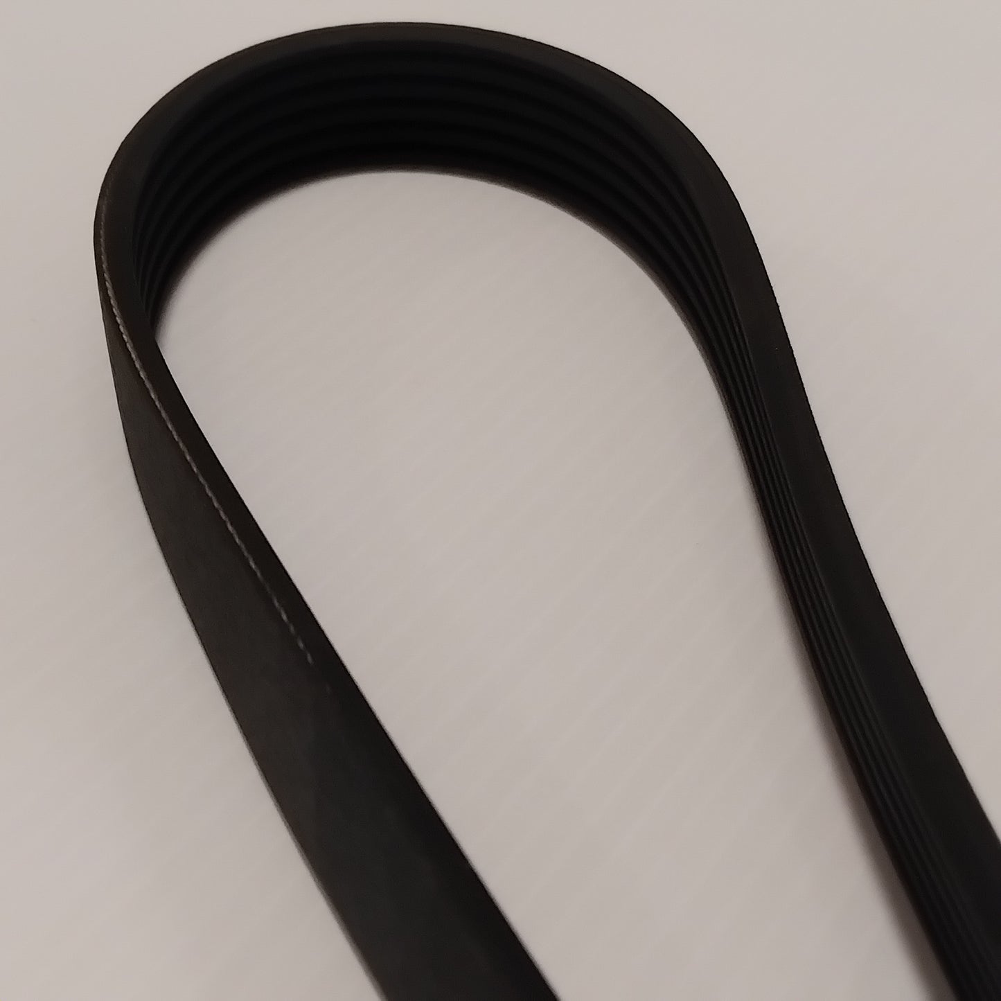 Genuine Ford V-Belt | 1141315