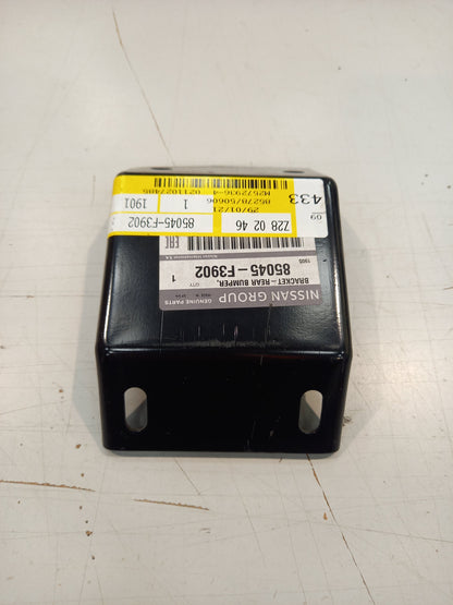 Genuine Nissan Bracket | 85045F3902