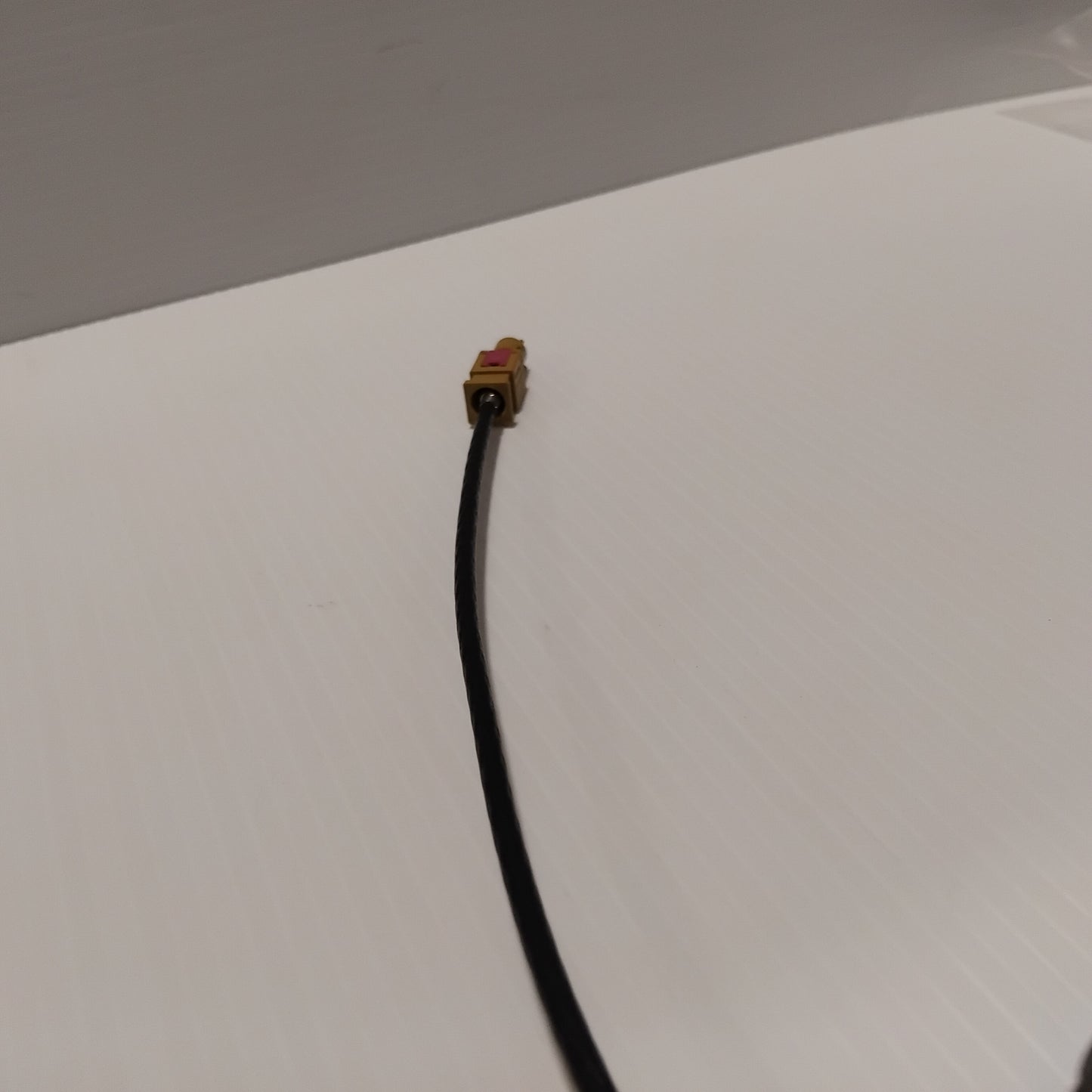 Genuine Renault Harn-Radio Ant Co | 28 24 332 28R