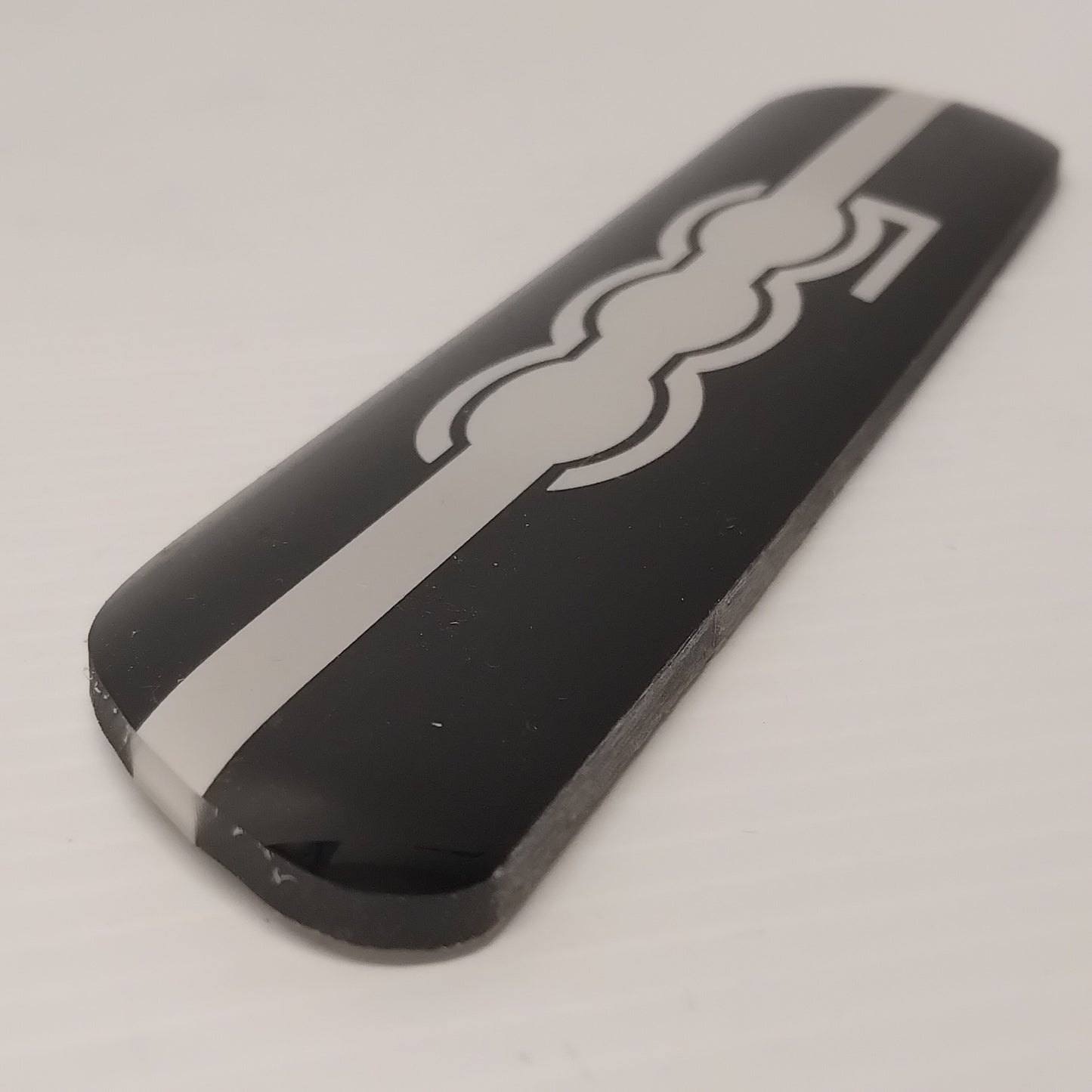 Genuine Black and White Side Wing Badge - Fiat 500 | 50901683