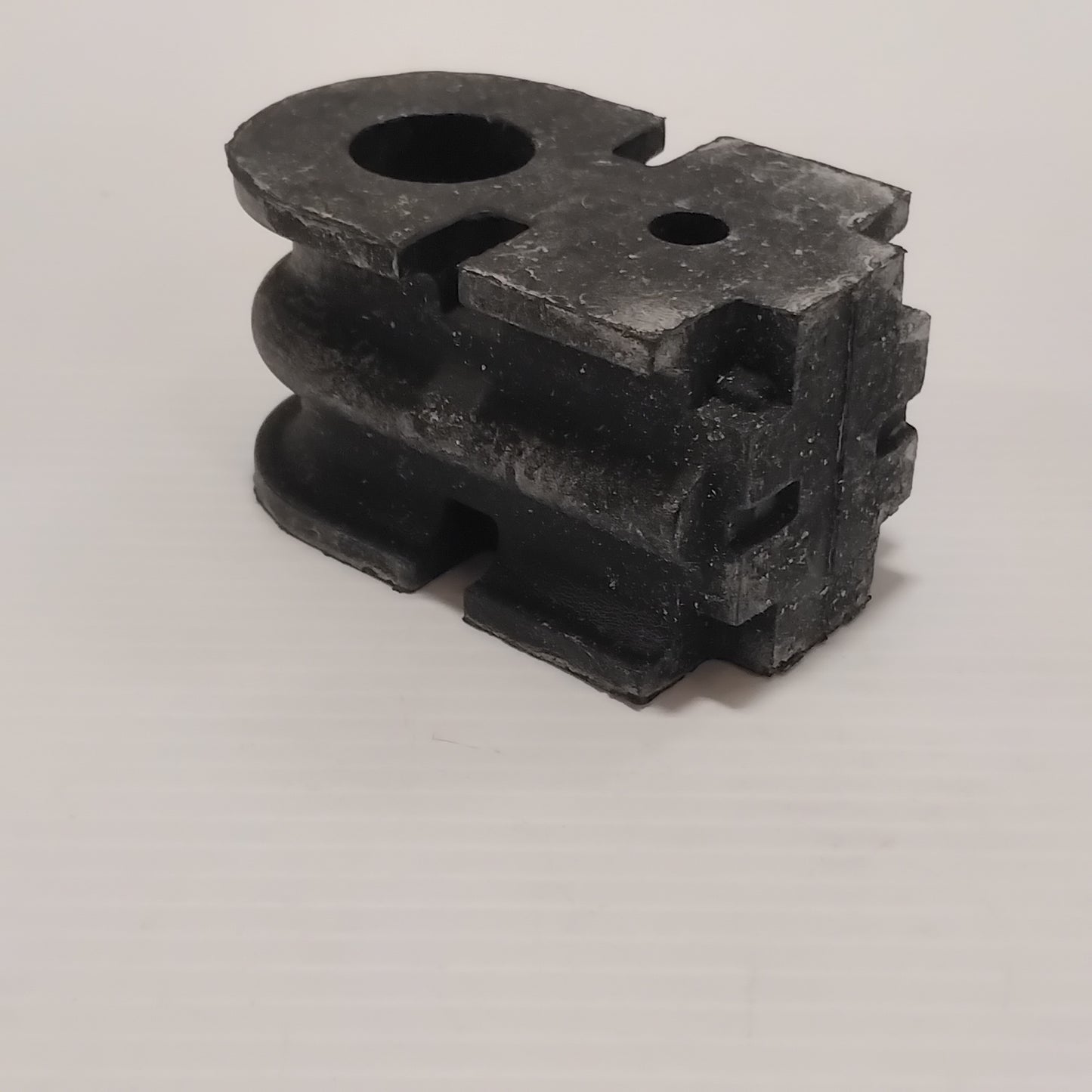 Genuine Nissan Bush-Stabilizer | 546133U800