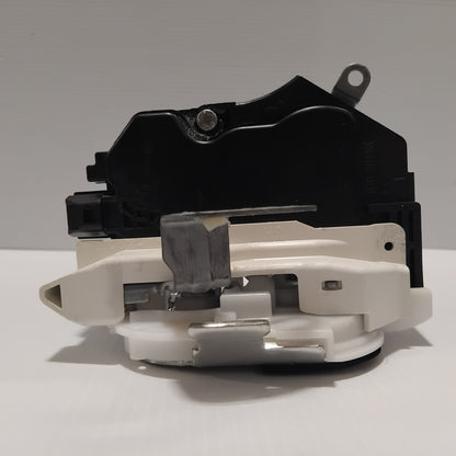 Genuine Mitsubishi Latch,Rr Door,Lh | MN159631