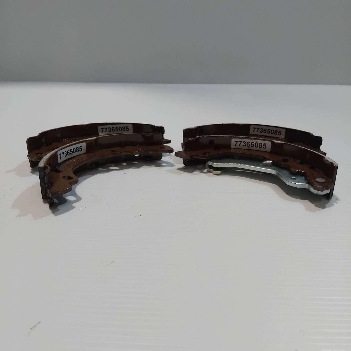 Genuine Rear Brake Shoes - Fiat Panda 2003-2010 | 6001073075