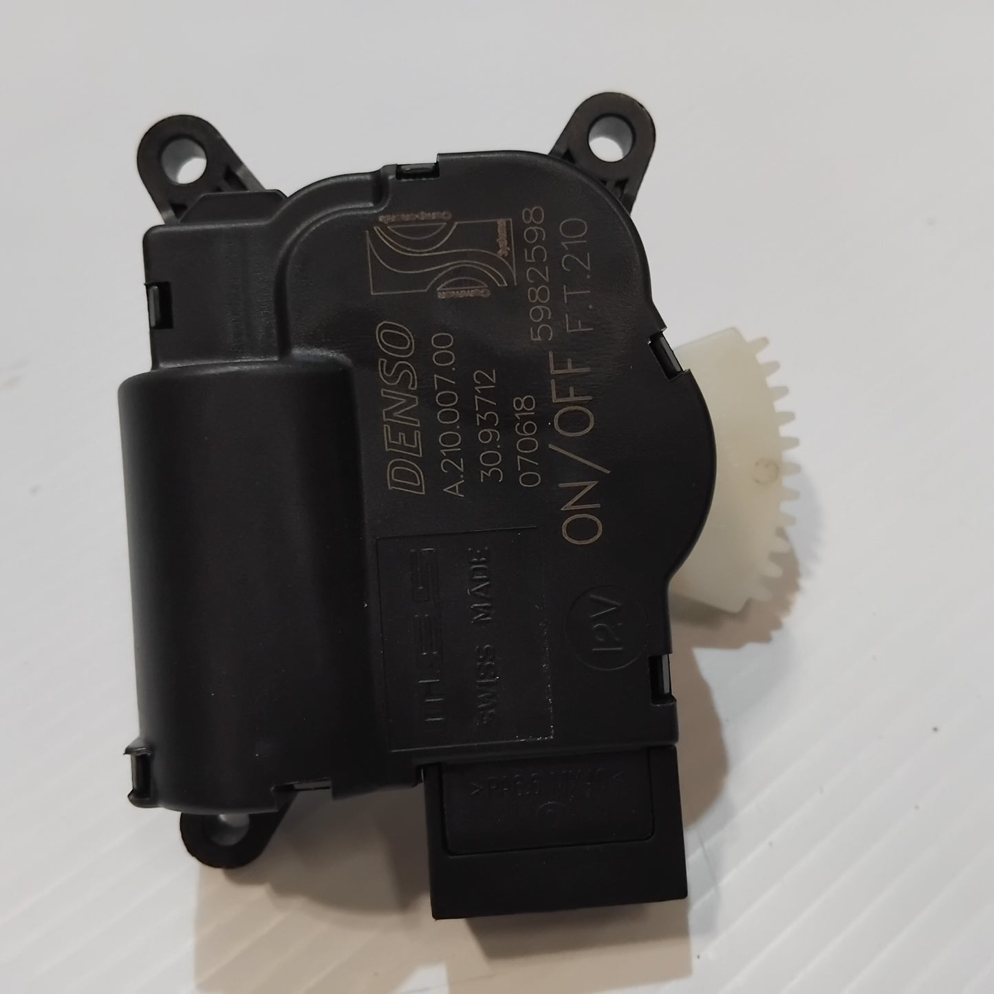 Genuine Fiat Repair Kit | 77363880
