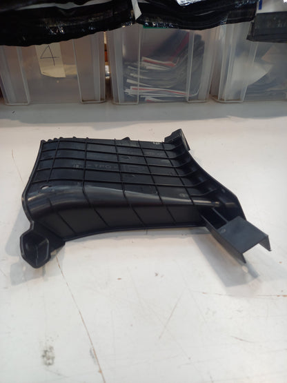 Genuine Kia Air Duct-Fr Bumper,R | 86574D4000