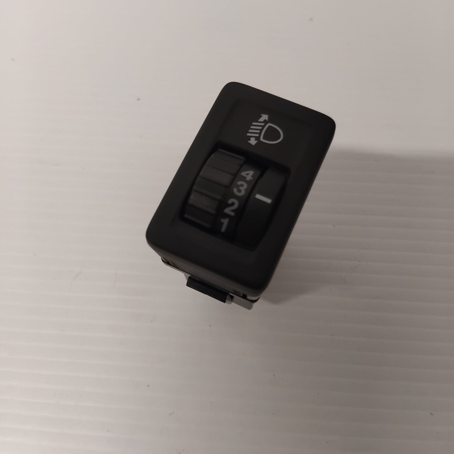 Genuine Suzuki Switch Assy Headlamp | 35180-51KA0-000