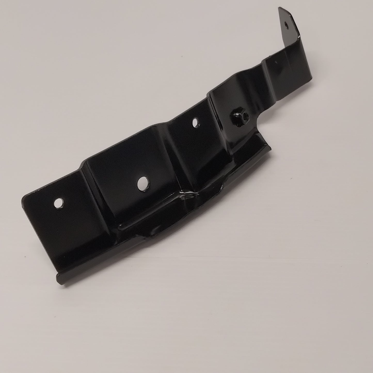 Genuine Hyundai Bracket-Rr Bumper Si | 86686H1020