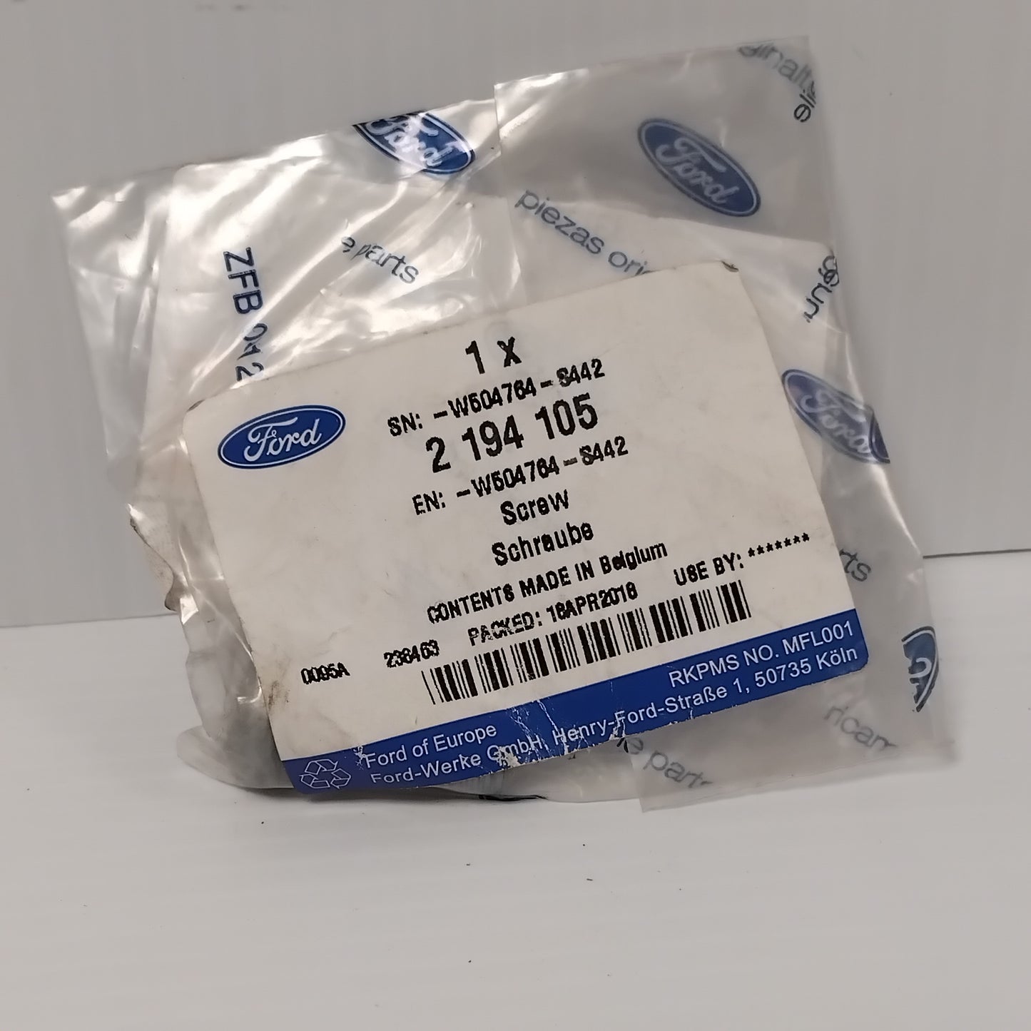 Genuine M8x25 Screw - Ford Focus 2018- | 2194105
