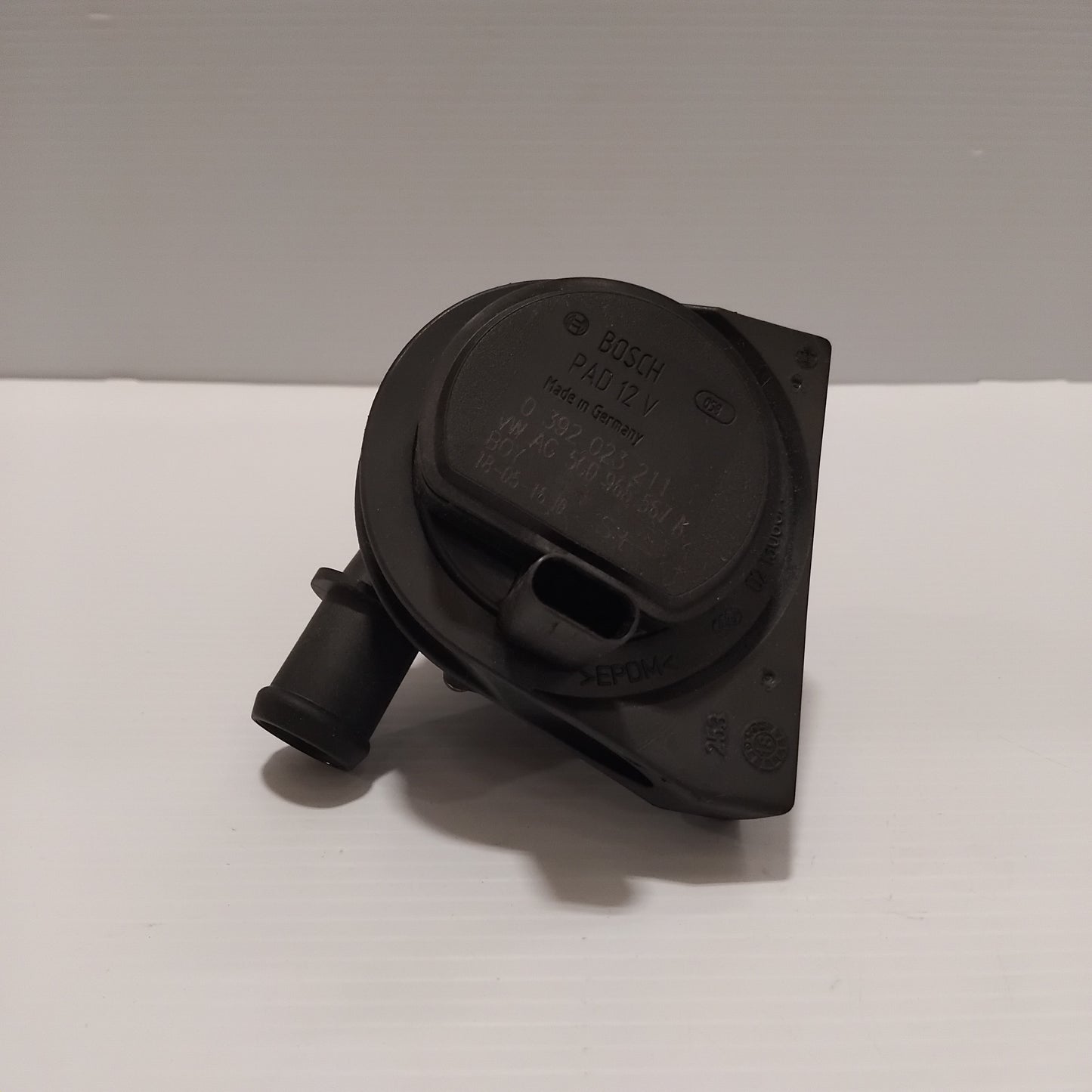 Genuine SEAT Water Pump | 5G0965567A