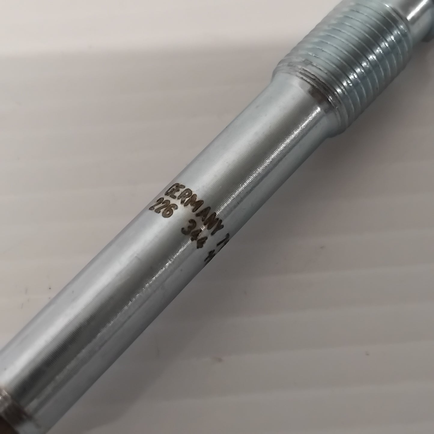 Genuine Preheating Plug - Citroen C5 / Peugeot 807 2.0 Turbo Diesel | 5960F5