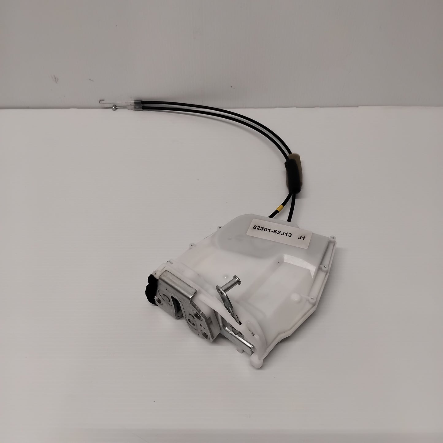 Genuine Suzuki Latch,Rr Door | 82301-62J13-000