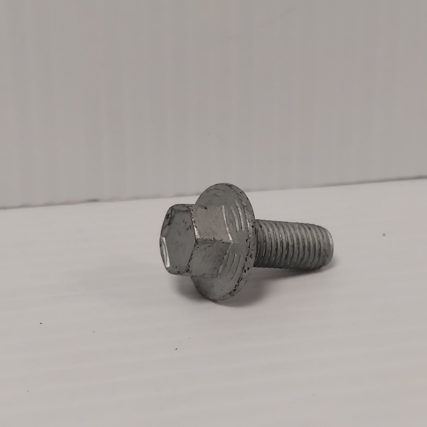1x Genuine M7x19mm Water Pump Bolt - Ford Focus 2003-2015 | 1581812