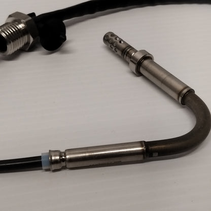 Genuine Exhaust Temperature Sensor - Vauxhall Astra / Corsa / Zafira | 93189198