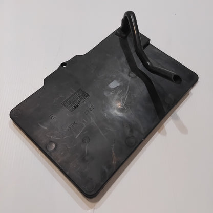 Genuine Battery Support with Hose - Fiat 500L / 500X | 52105302