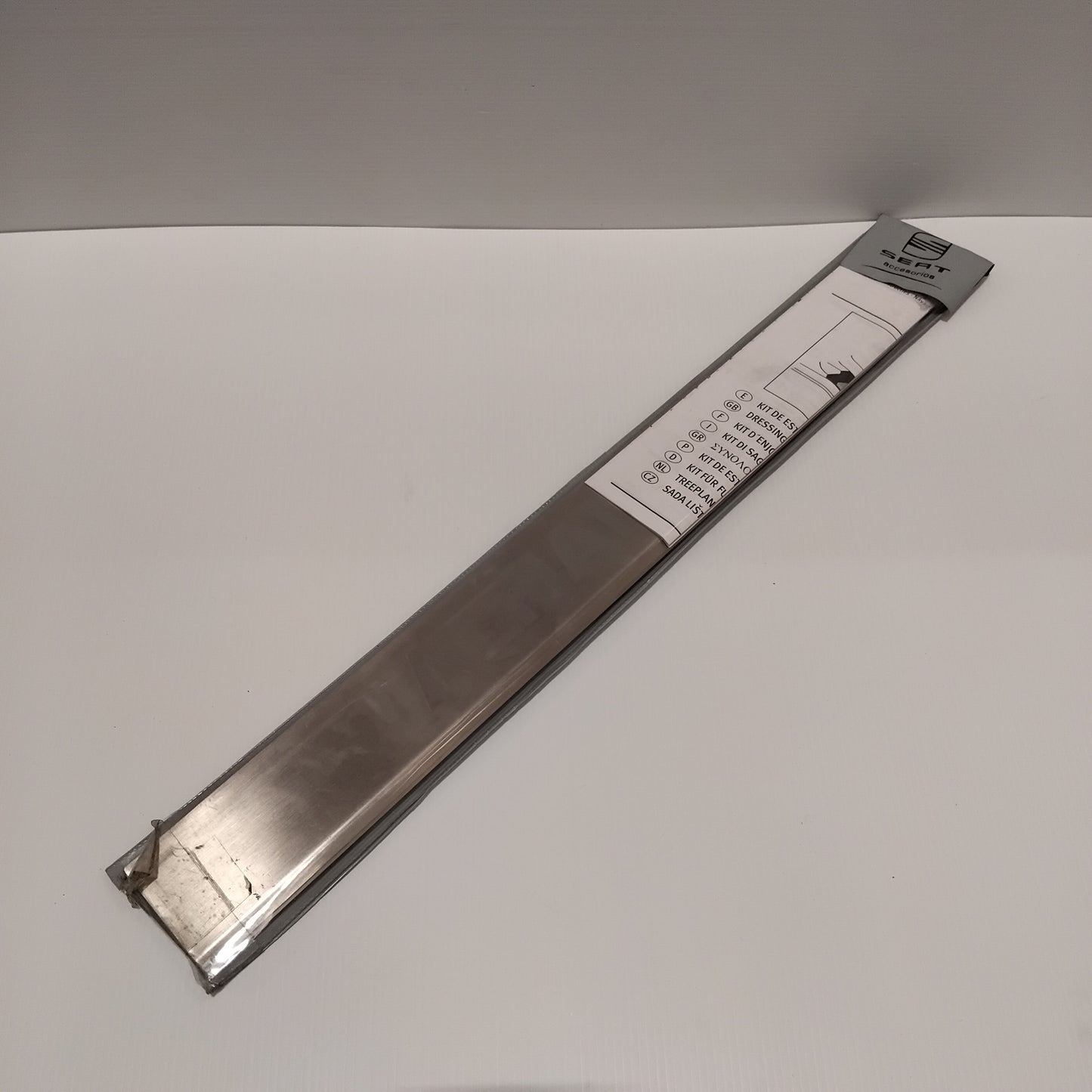 Genuine SEAT Clamp | 7M7071500
