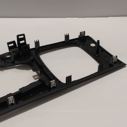 Genuine Vauxhall Console Face | YR003672XU