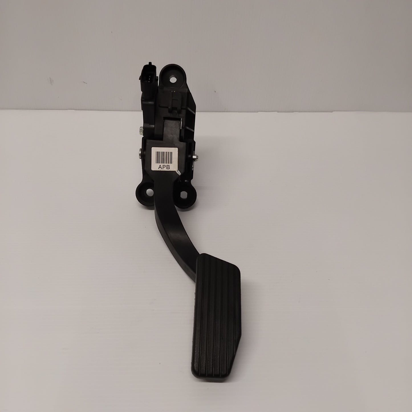 Genuine Hyundai Pedal Assy-Accelerat | 327002E931