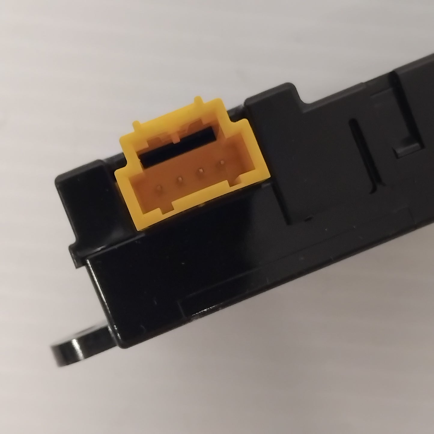 Genuine Overhead Light Sensor - Kia Carens 2012-2018 RHD | 95725A4000