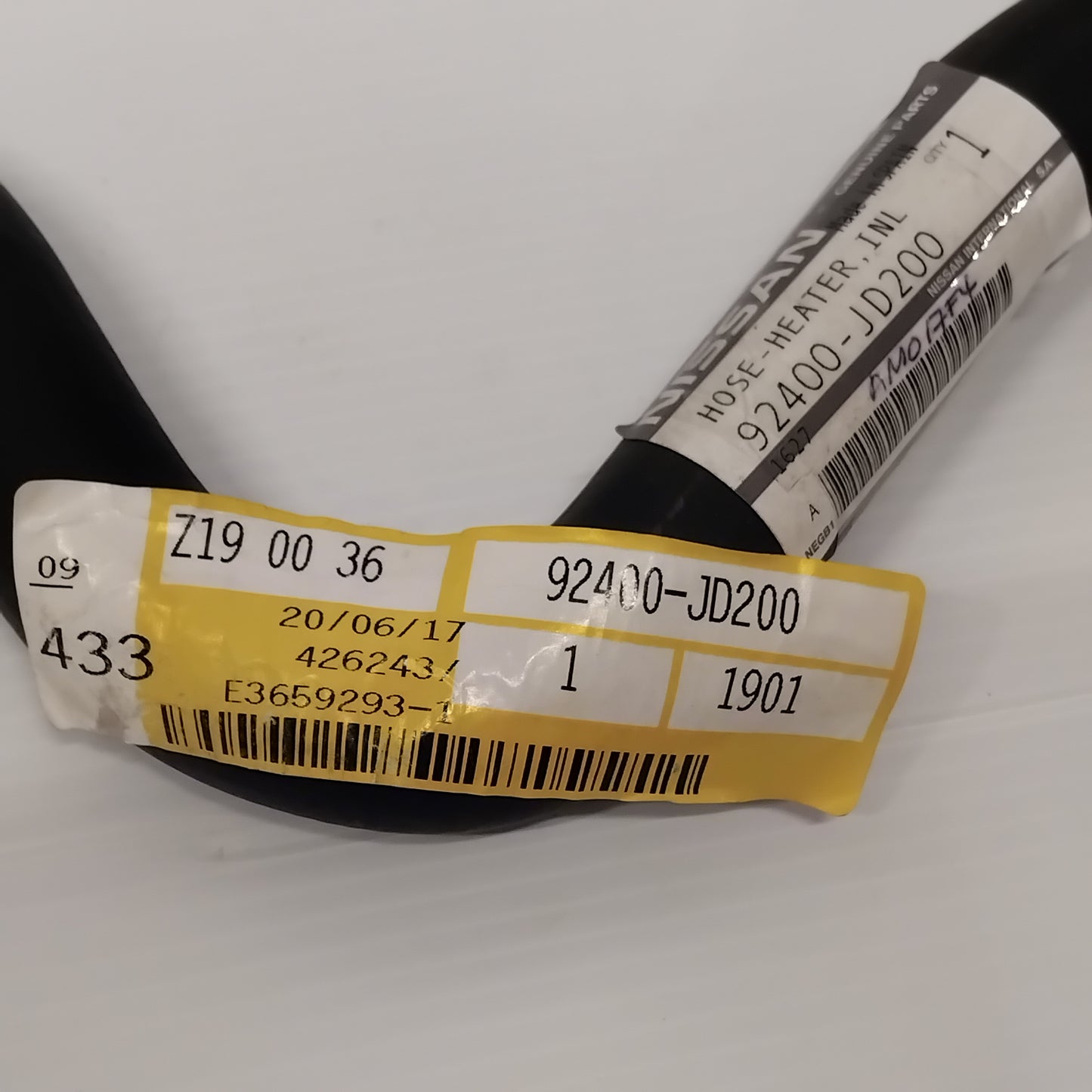 Genuine Inlet Heater Hose - Nissan Qashqai 2006-2010 | 92400JD200