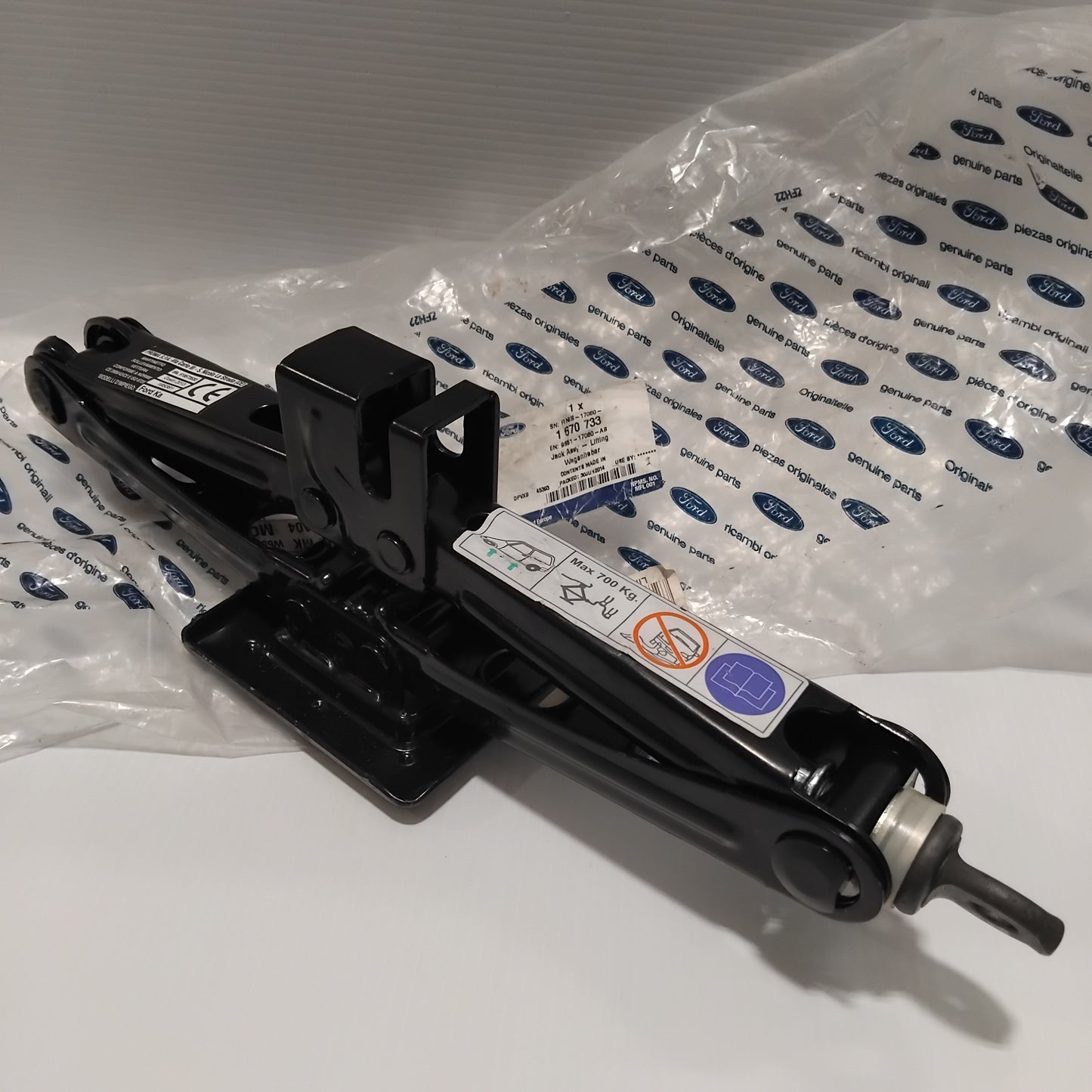 Genuine Ford Jack Assy - Lifting | 1670733