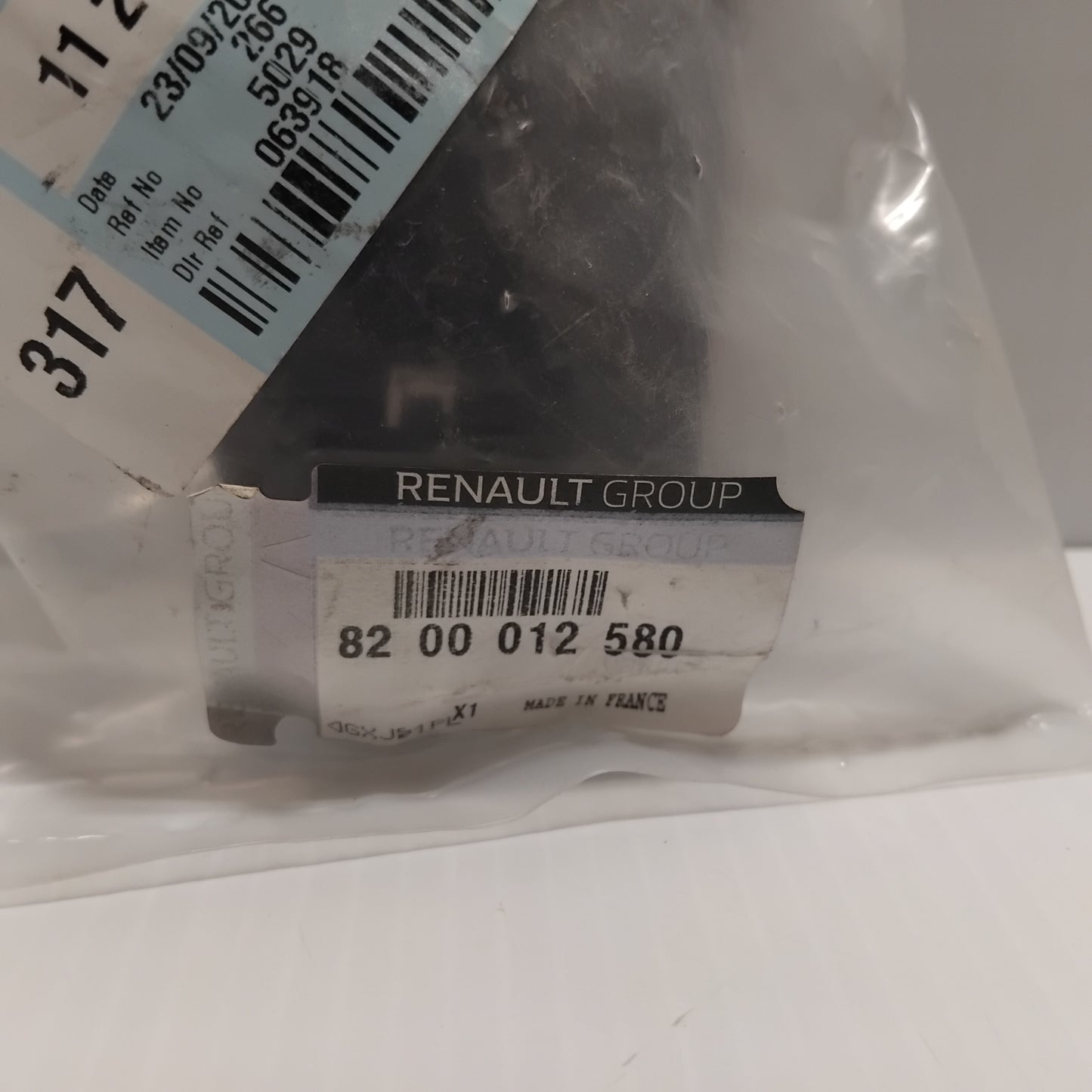 Genuine Renault Bracket Bumber L2 | 82 00 012 580