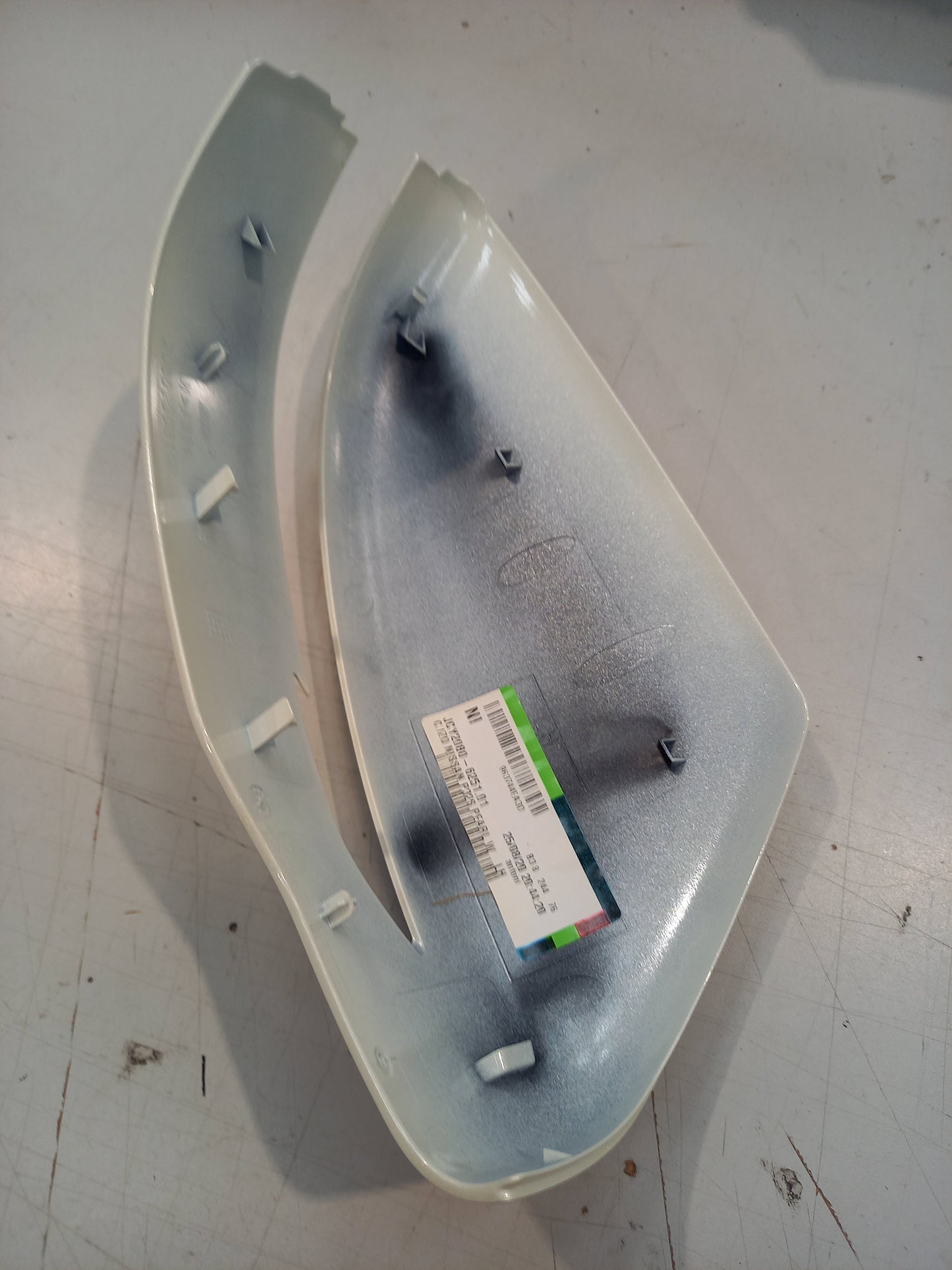 Genuine Nissan Cover-Mirror Bo | 963744EA3D