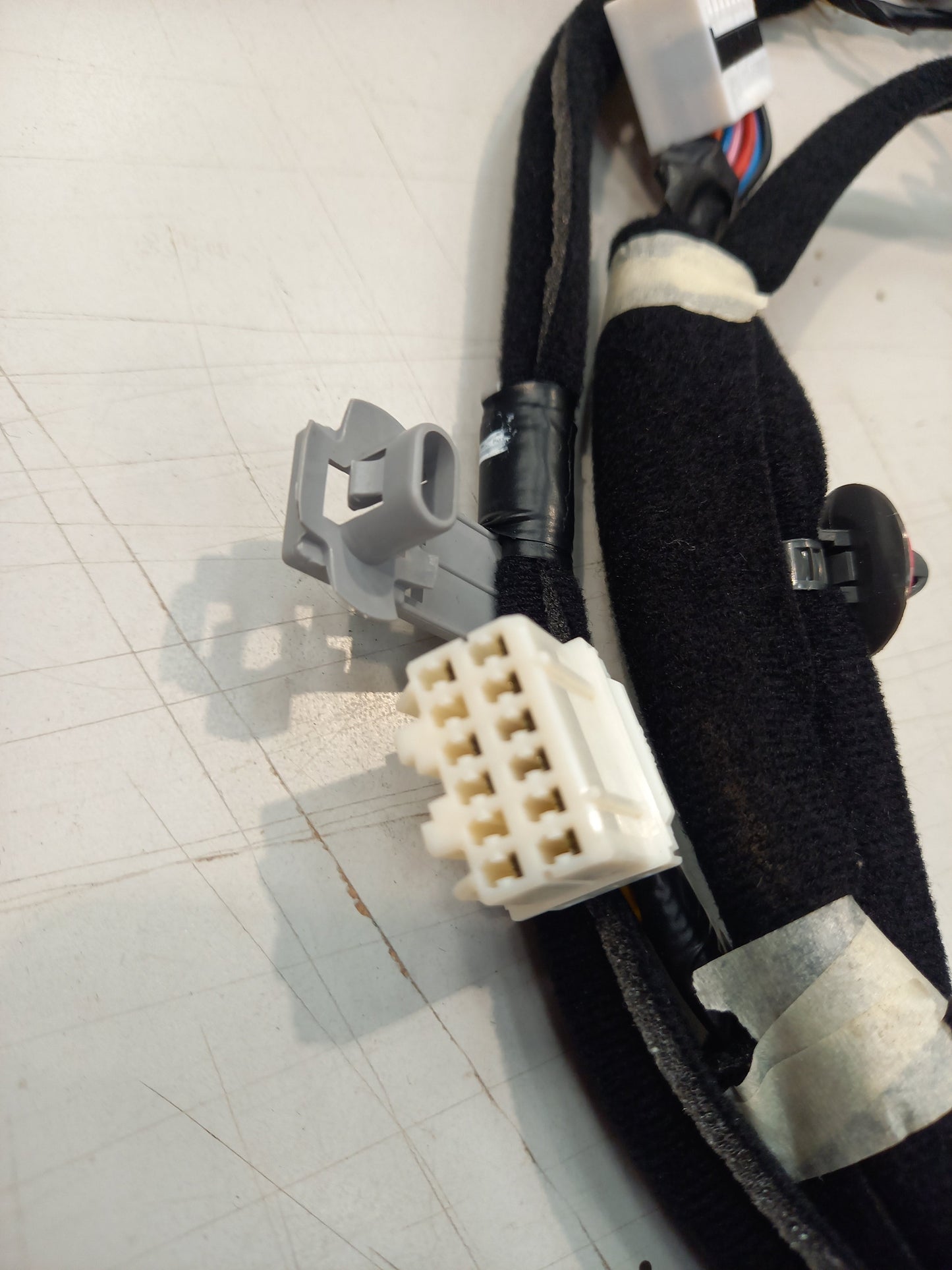 Genuine Kia Wiring Assy-Fr Dr,Dr | 916001W530