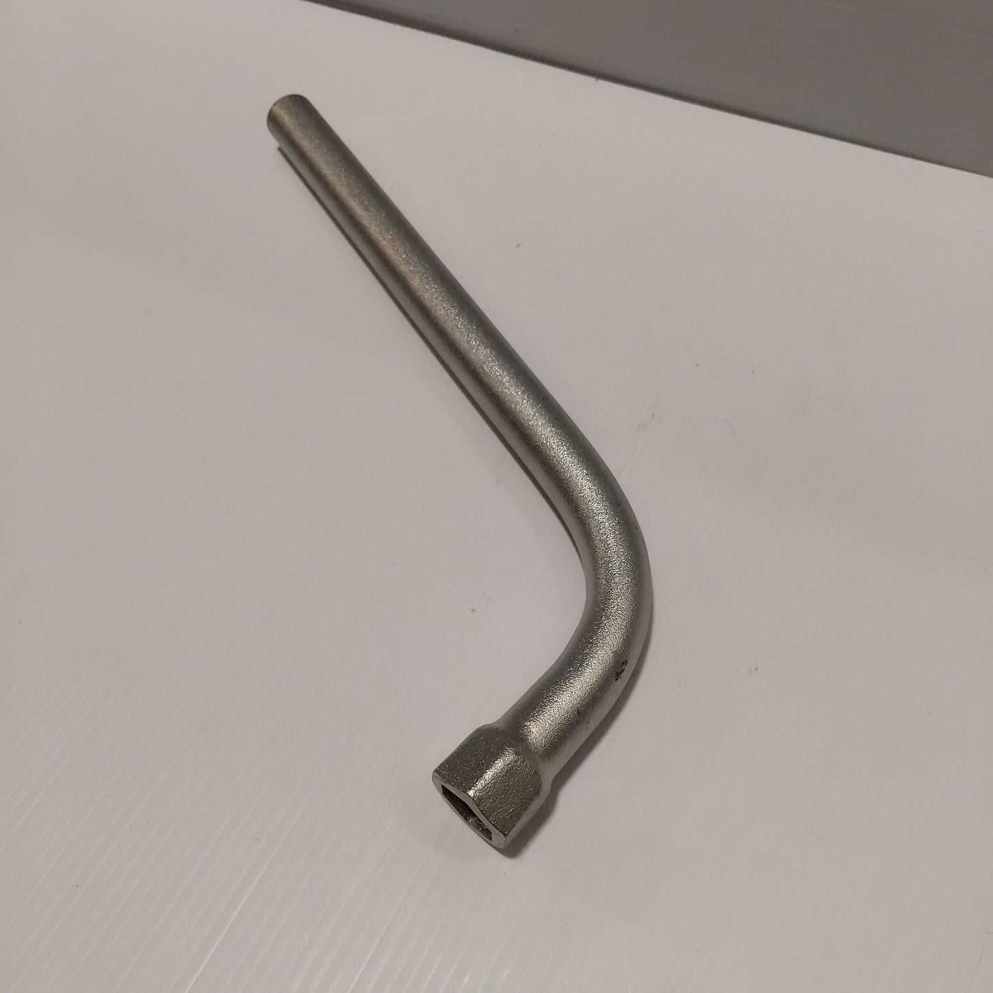 Genuine Fiat Pipe Wrench | 14533431