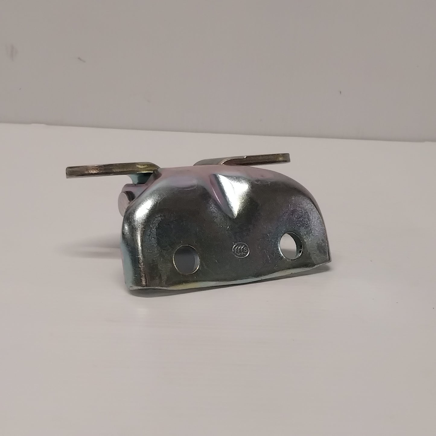 Genuine Rear Right Upper Door Hinge - Kia Carens / Ceed / Optima | 794203K000