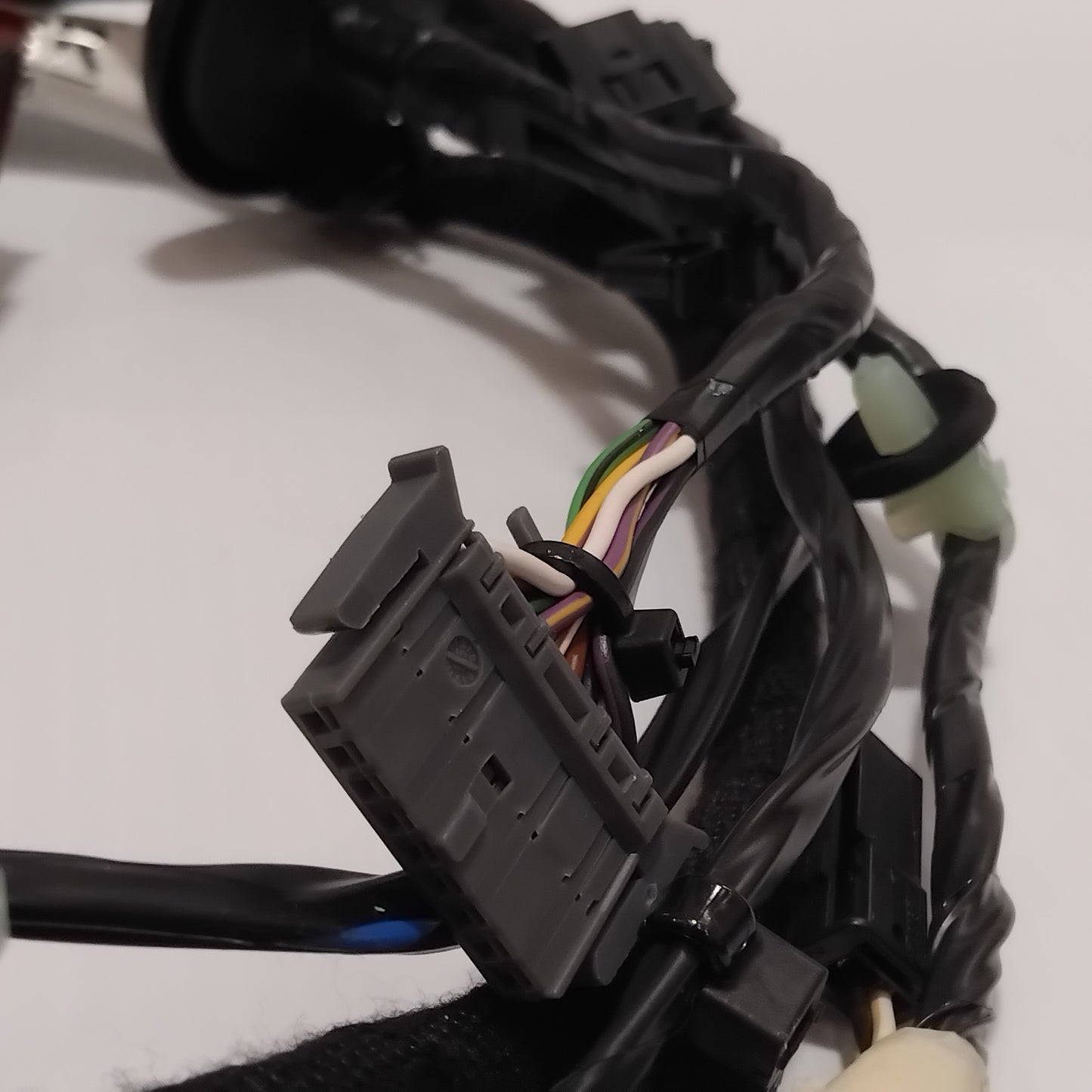 Genuine Vauxhall O:Fr Door Hrns | 13436428