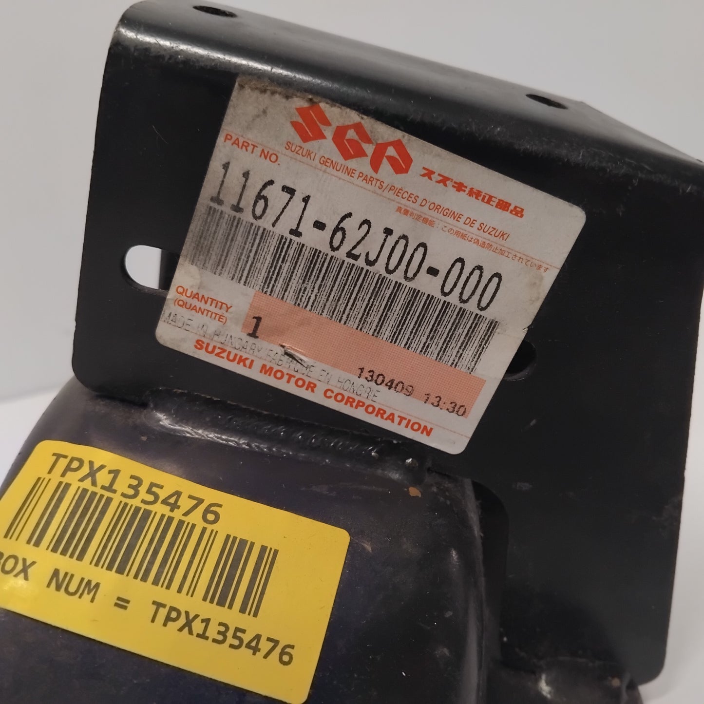 Genuine Suzuki Bracket Eng Lh Mtg Bo | 11671-62J00-000