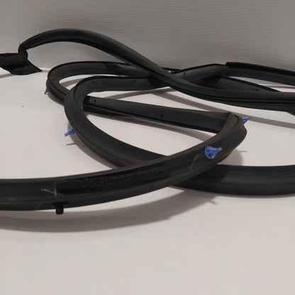 Genuine Honda Weatherstrip, R. Fr. Door | 72310TG0T01
