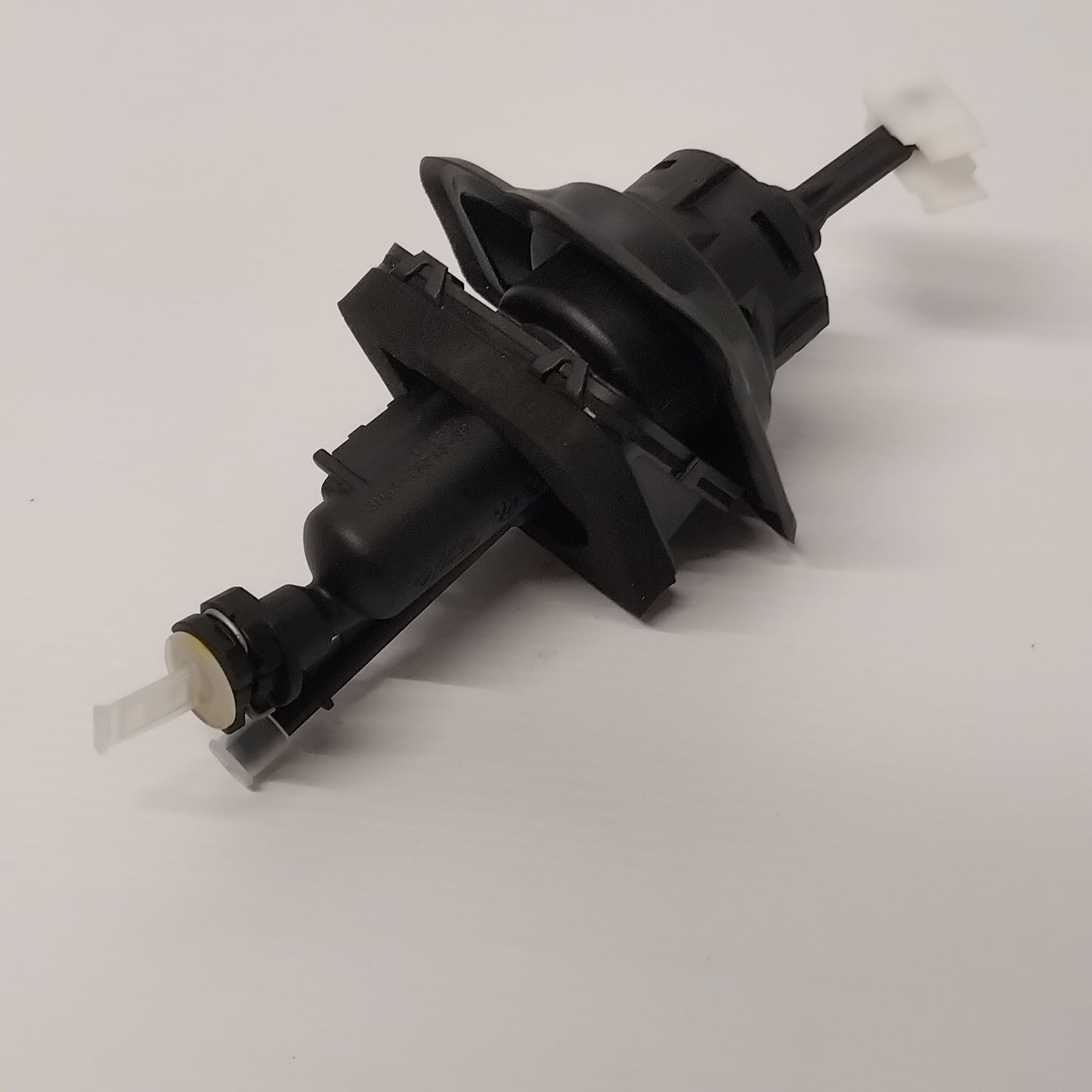 Genuine Mazda Cyl.,Clutch Mas | B32H41400D