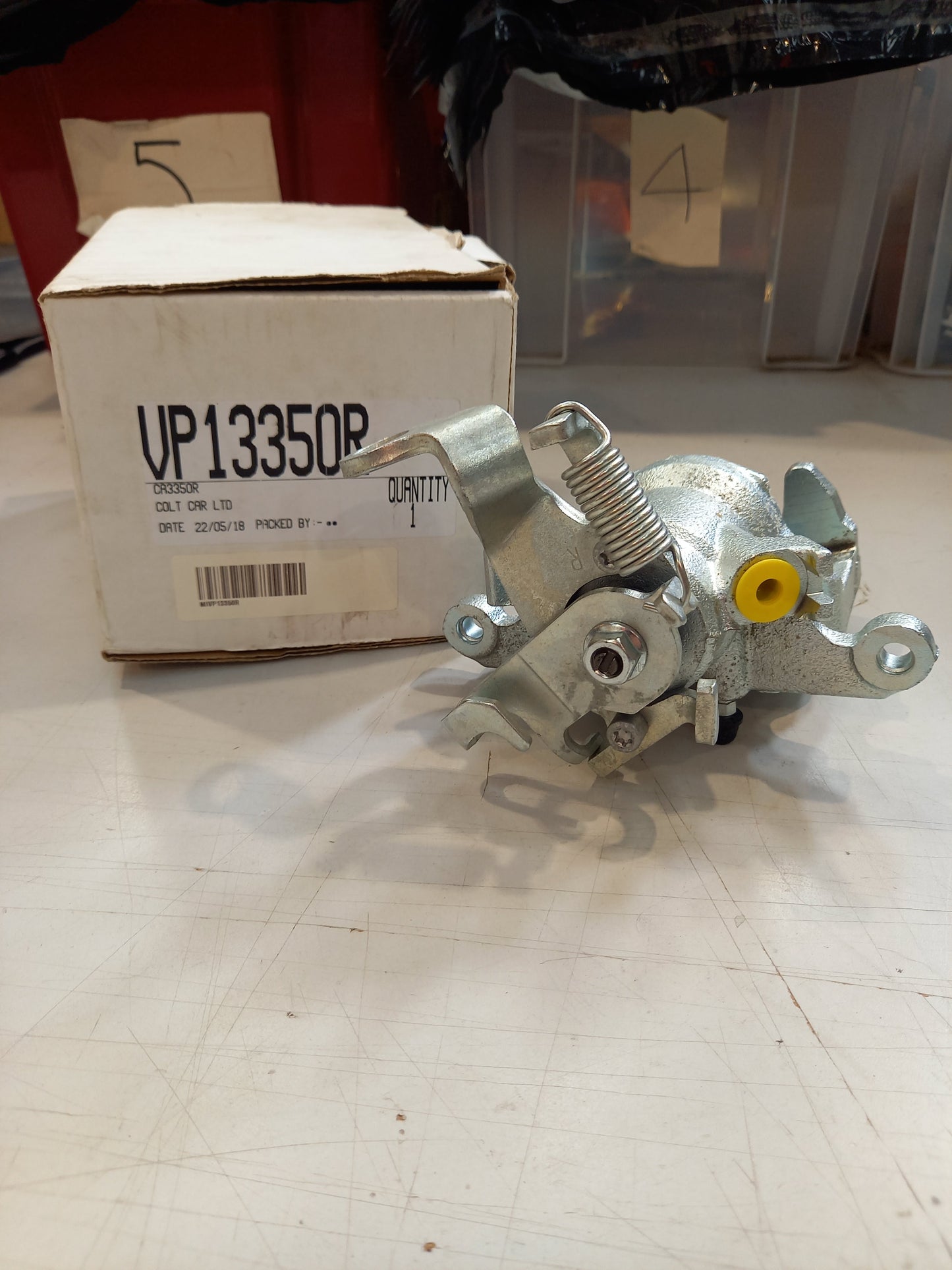 Genuine Mitsubishi Nla Caliper Kit,Rr Brake,Rh | VP13350R