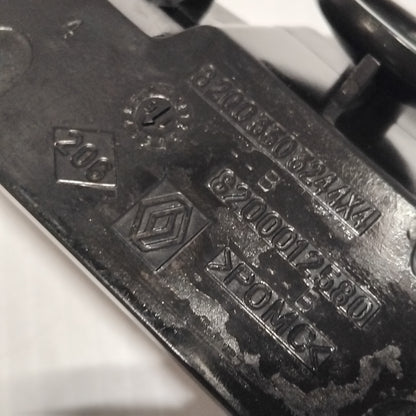 Genuine Renault Bracket Bumber L2 | 82 00 012 580